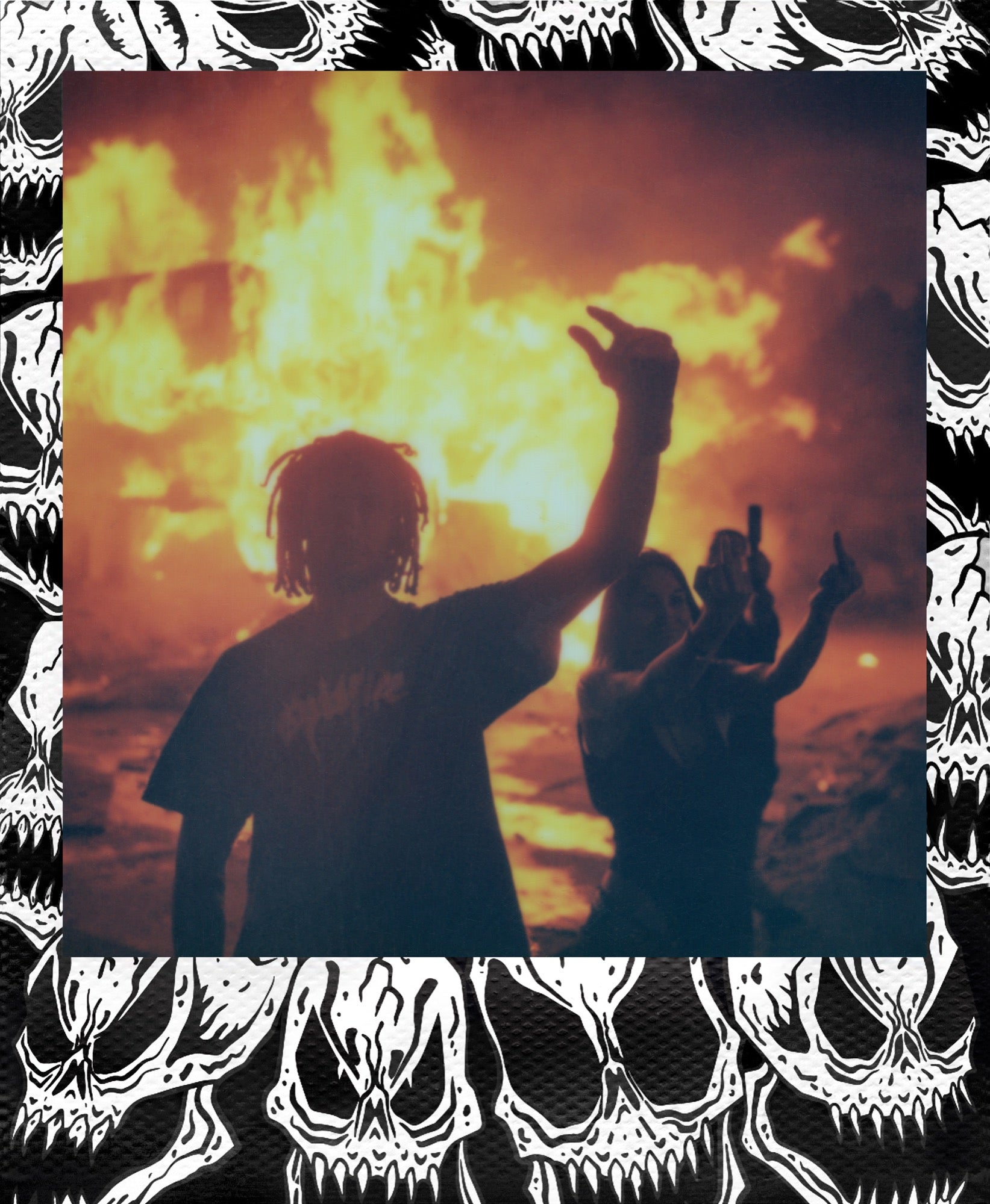 Polaroid Now Instant Camera Generation 3 + 16pcs i-Type Color Film - Thrasher Edition Set #009187S