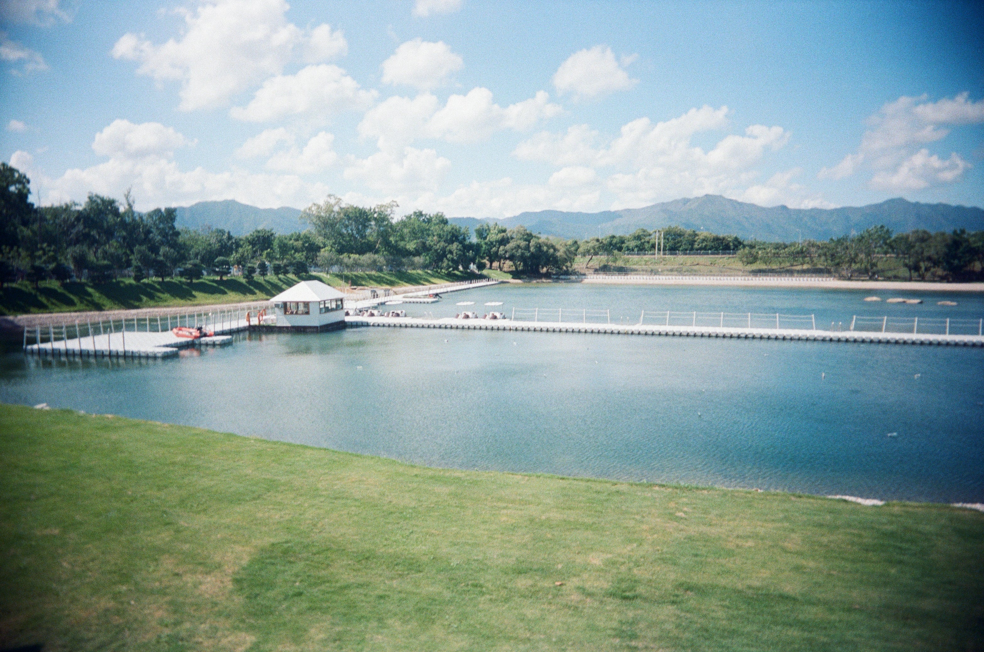 RETO Ultra Wide Slim Filmkamera Creme