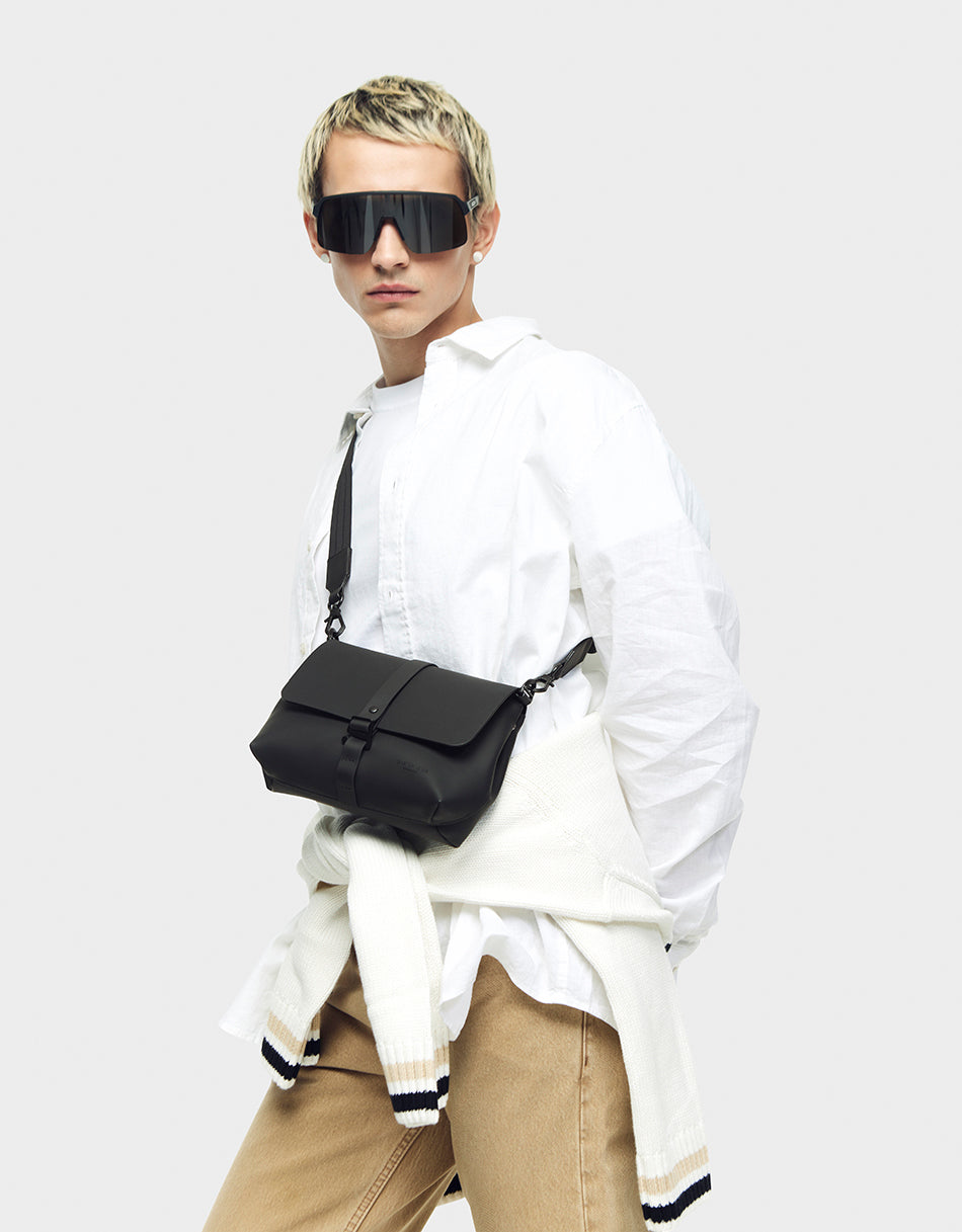 <tc>Gaston Luga</tc> Splash 斜背包 - 黑色 #CB100