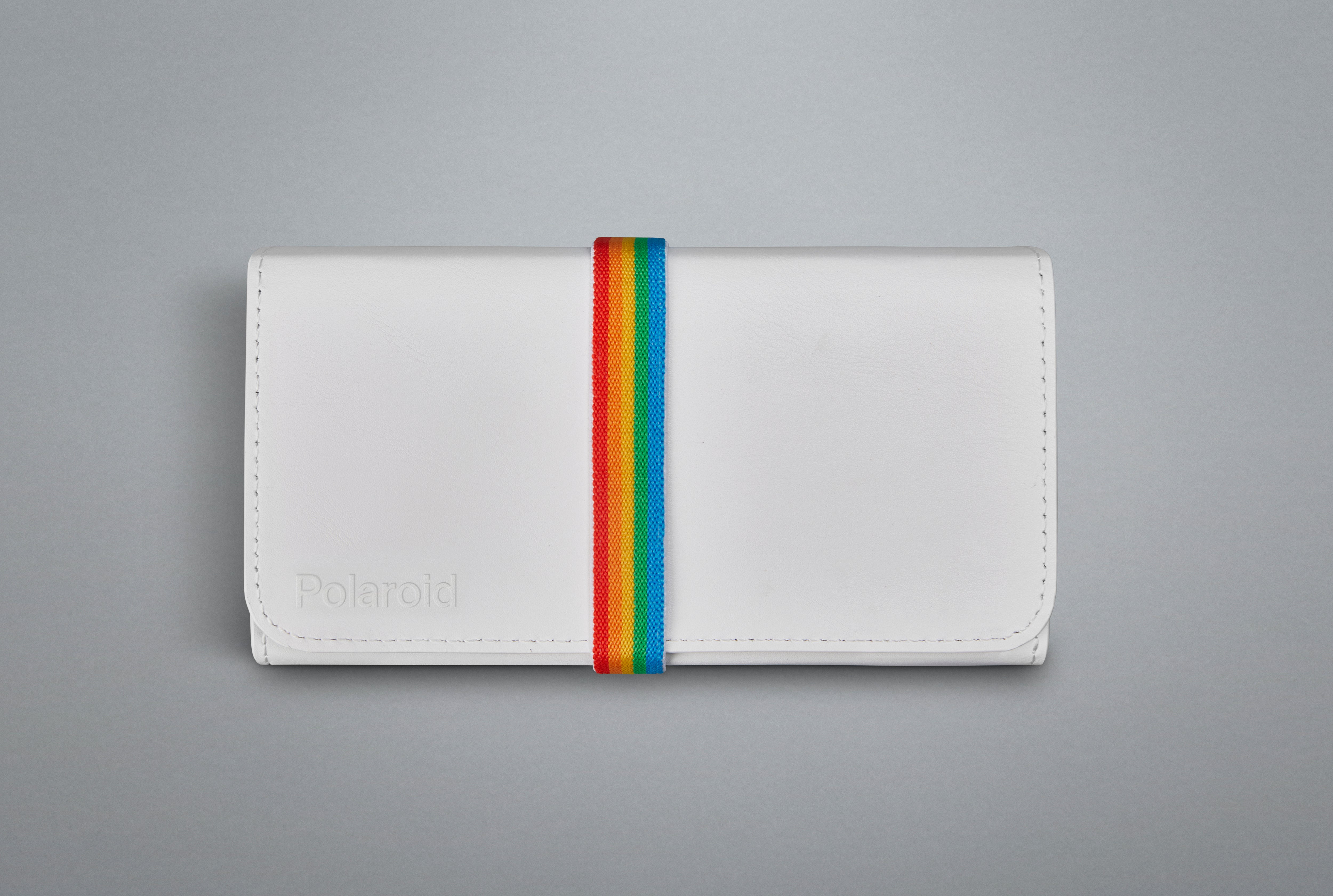 寶麗來Hi·Print 2x3 保護殼即影即有相機照片可攜式打印機保護殼 白
防護性 PU 皮革外層
柔軟的毛氈內層
寶麗萊品牌
彈性彩虹封扣
可存放印刷品的收納袋
尺寸:6.3 x 3.3 x 1.4 英吋(16 x 8.5 x 3.5 公分)