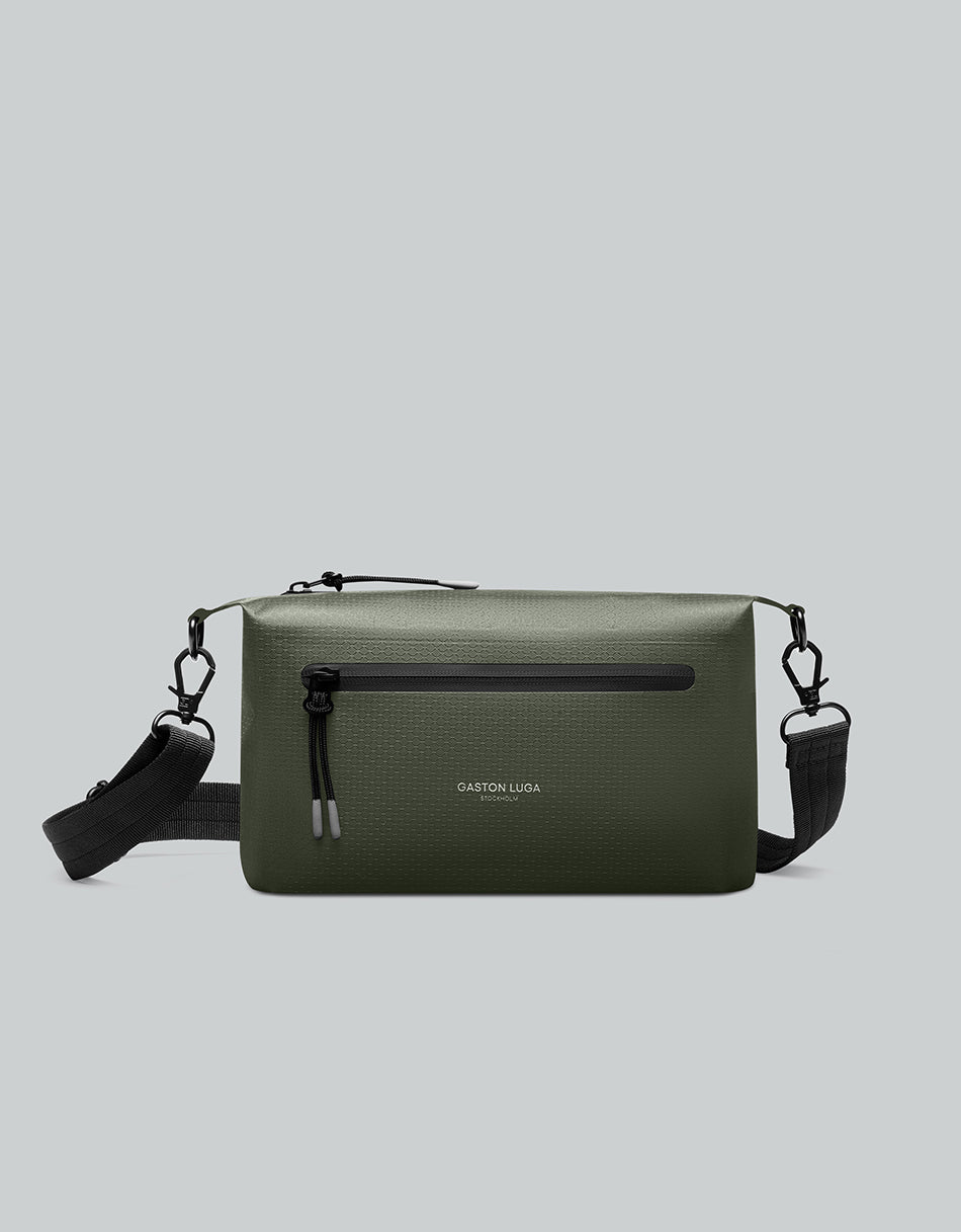 Gaston Luga Lightweight DuoSeal Crossbody - Olive