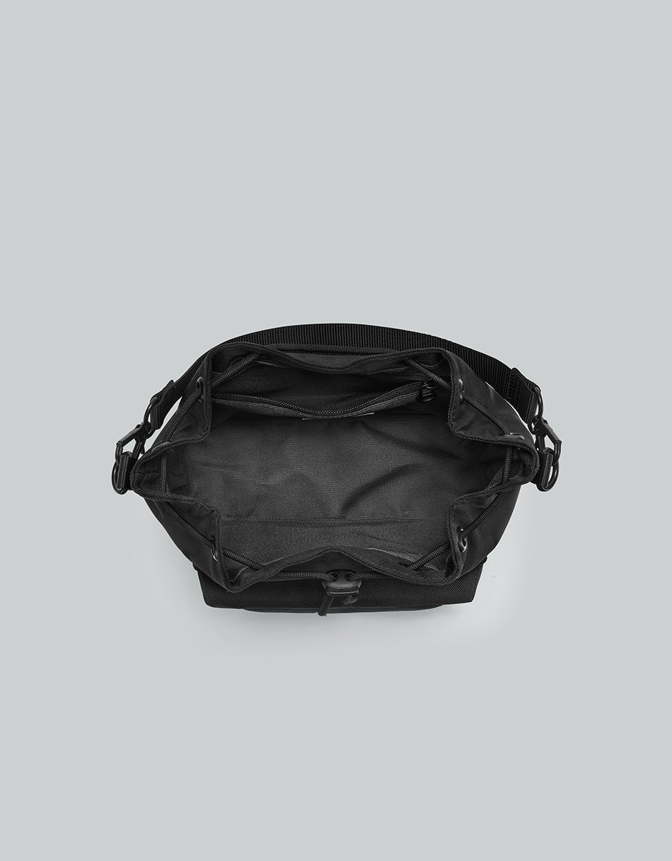 Gaston Luga Spläsh Bucket Crossbody - Weave Black