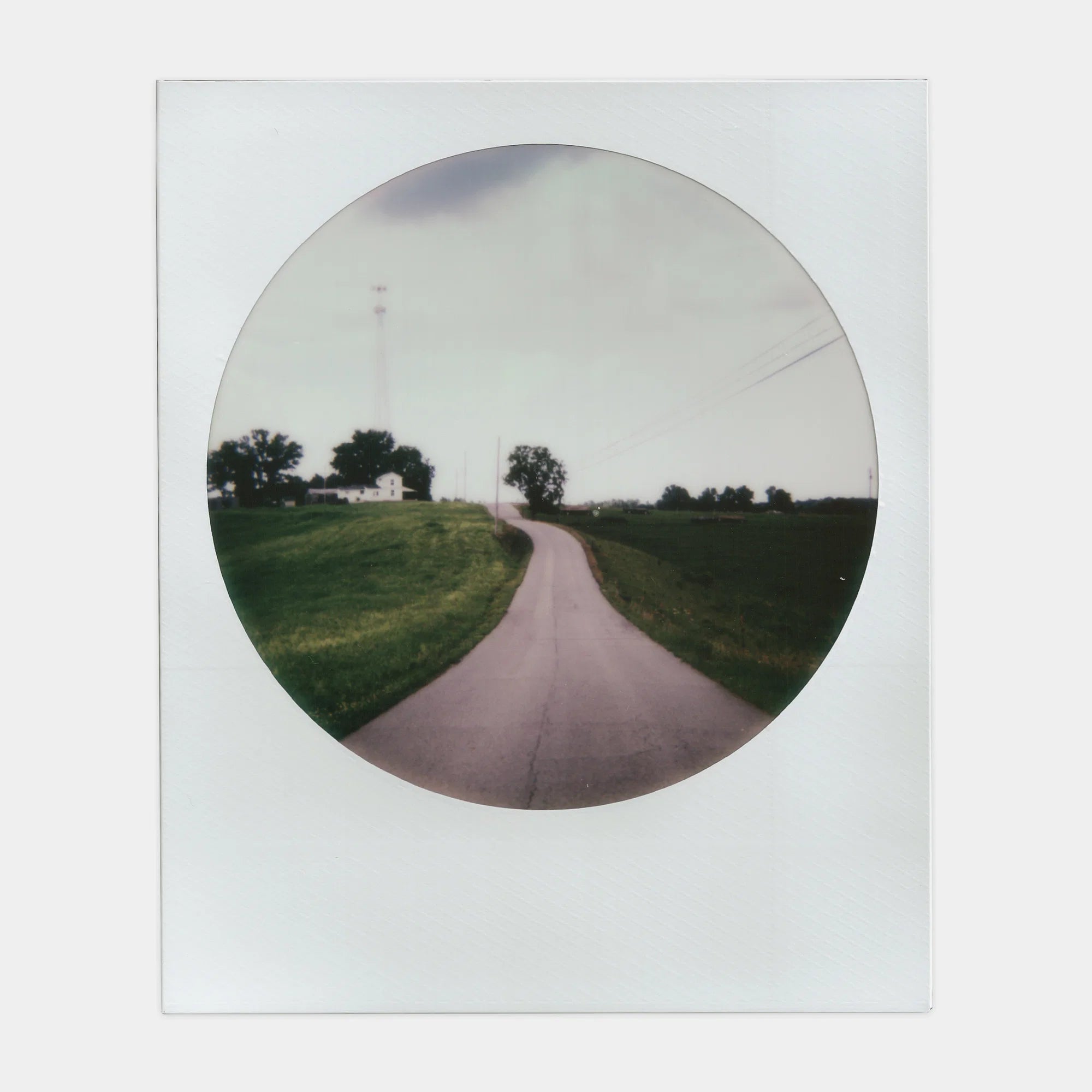 Retrospekt x Polaroid 600 Instant Film Camera - Monchhichi