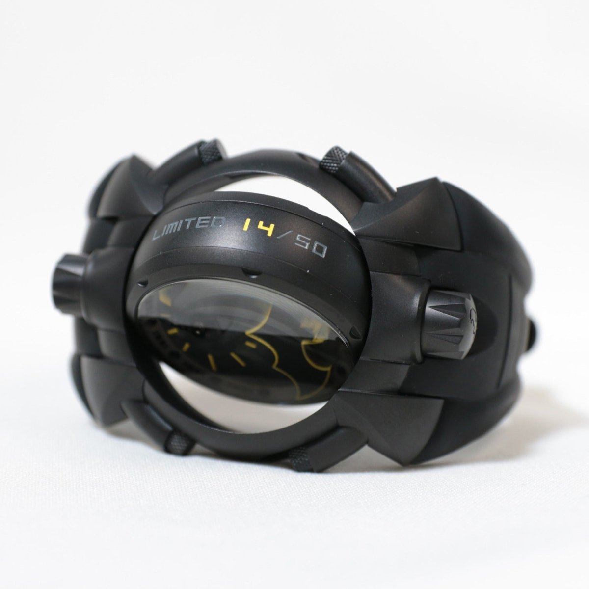 GAGA MILANO Batman watch - Double Case, Yellow Finishing - BangOn