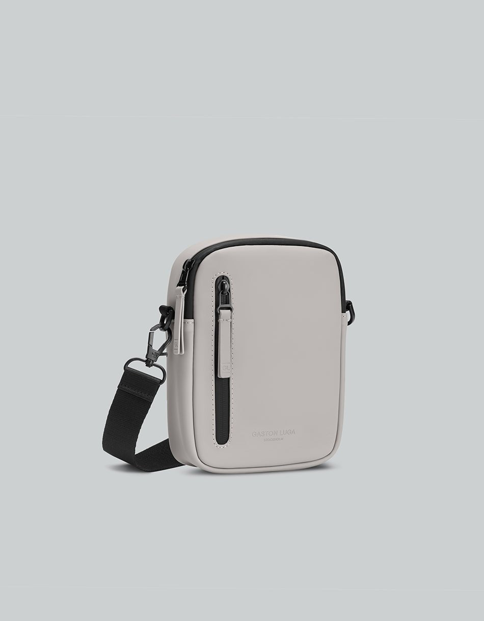 Gaston Luga Däsh Verti Crossbody Bag - Taupe Backpack - BangOn