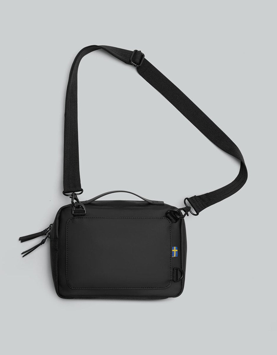 Gaston Luga Dash Box Crossbody Bag Black - BangOn