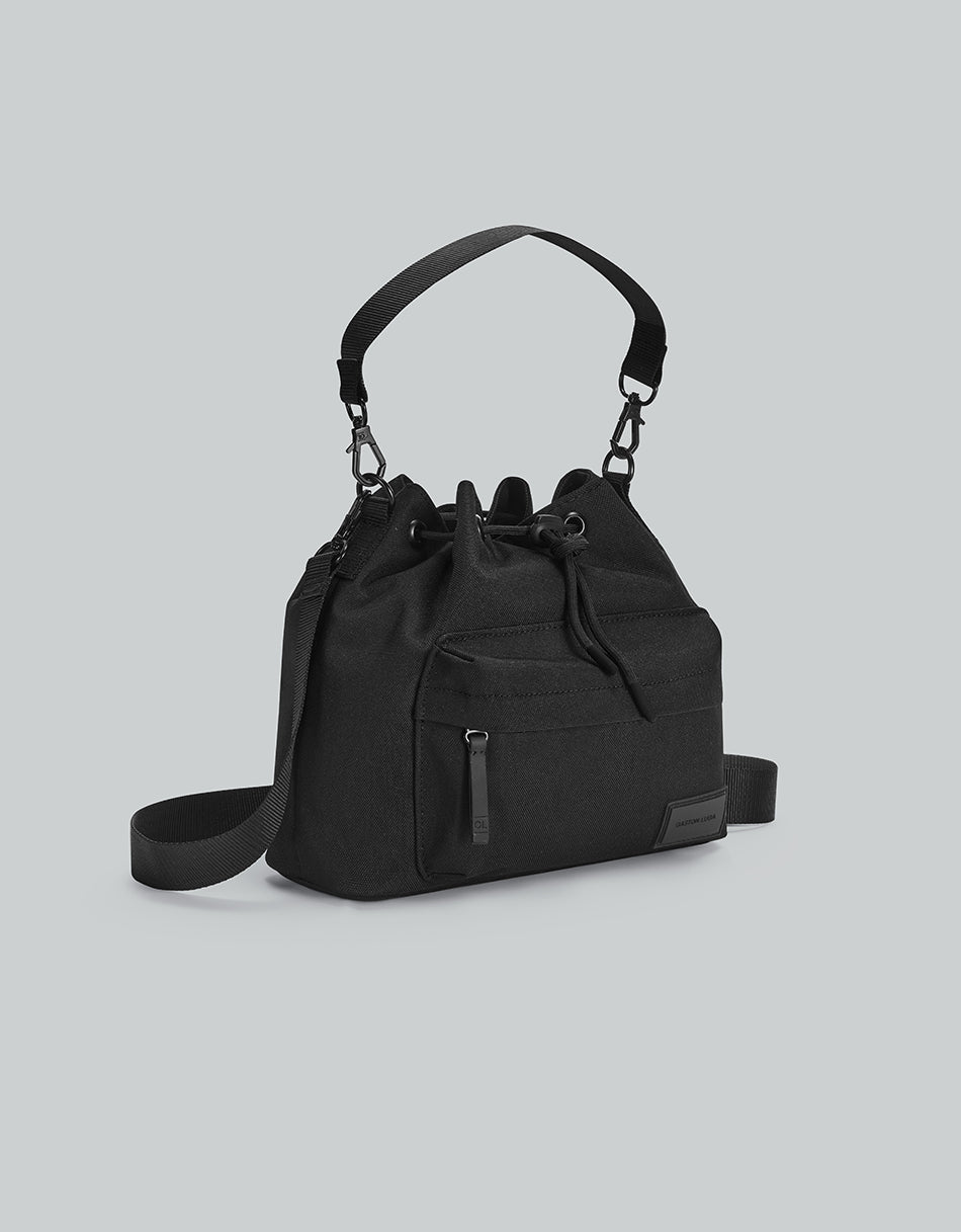 Gaston Luga Spläsh Bucket Crossbody - Weave Black - BangOn