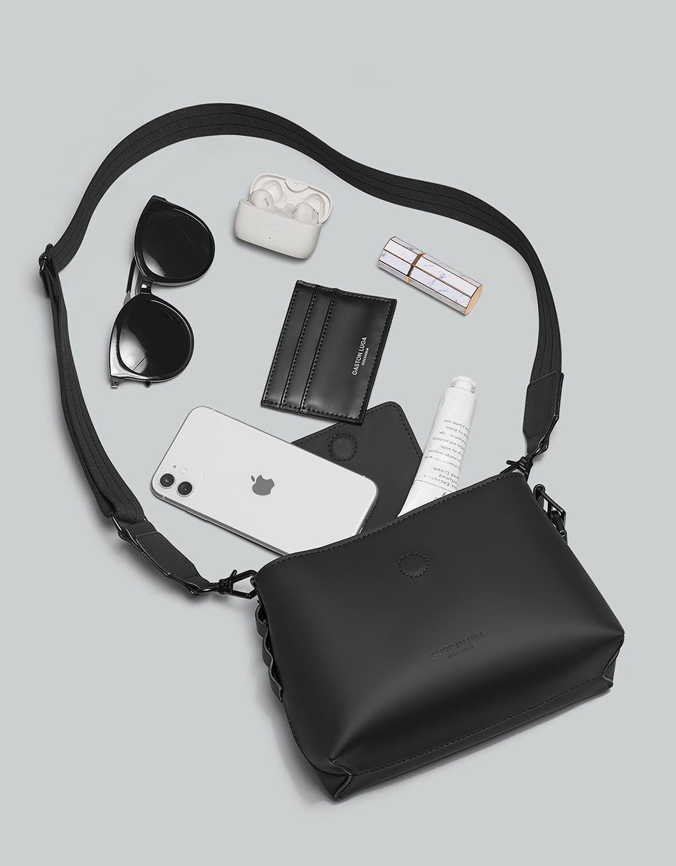 Gaston Luga Splashini Crossbody Bag - Black Backpack - BangOn