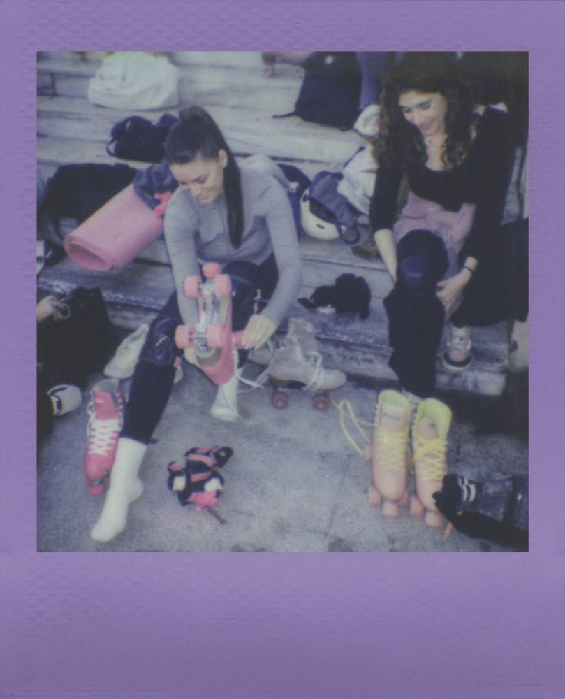 Polaroid Go Generation 2 – Purple Instant Camera - BangOn