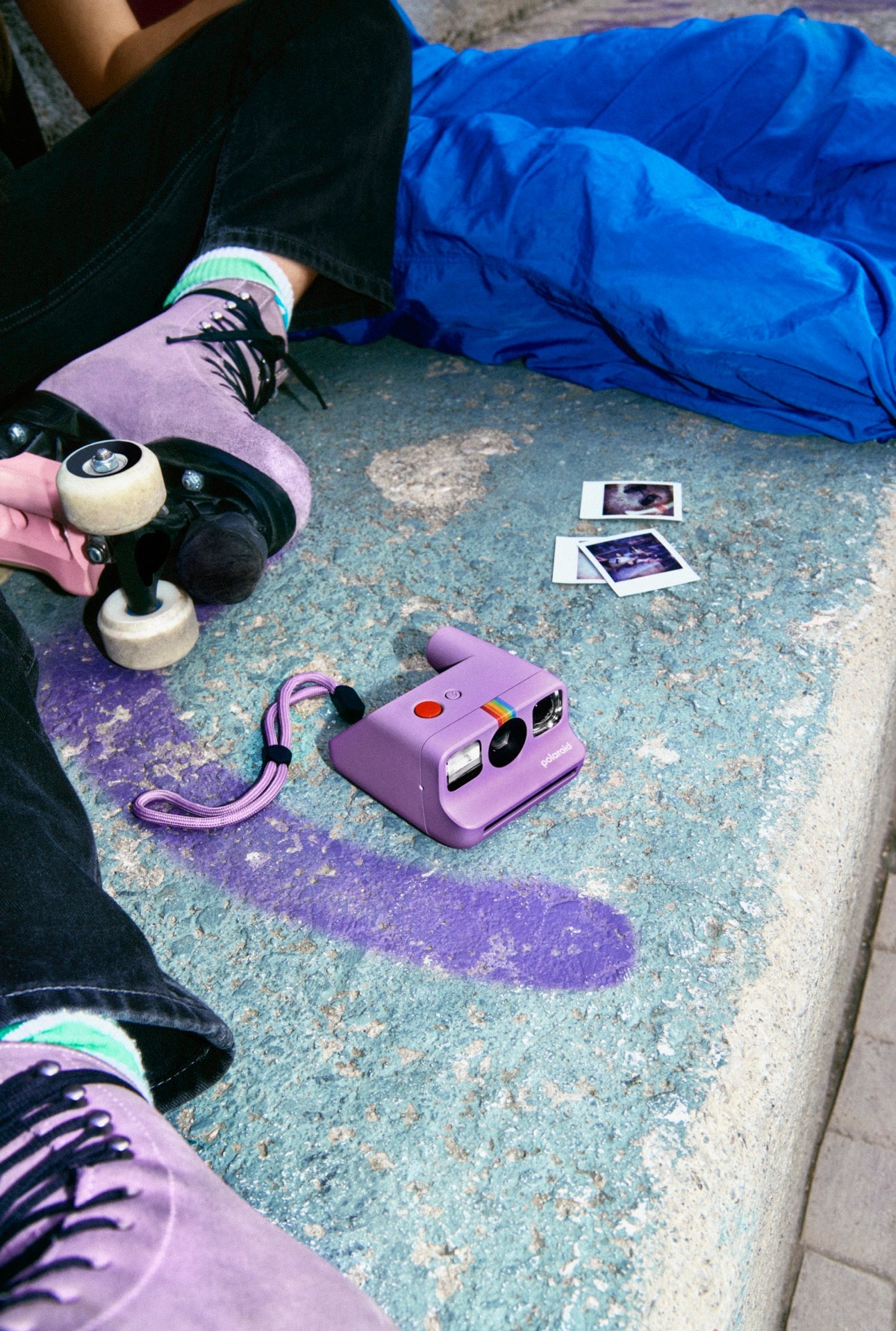 Polaroid Go Generation 2 – Purple Instant Camera - BangOn