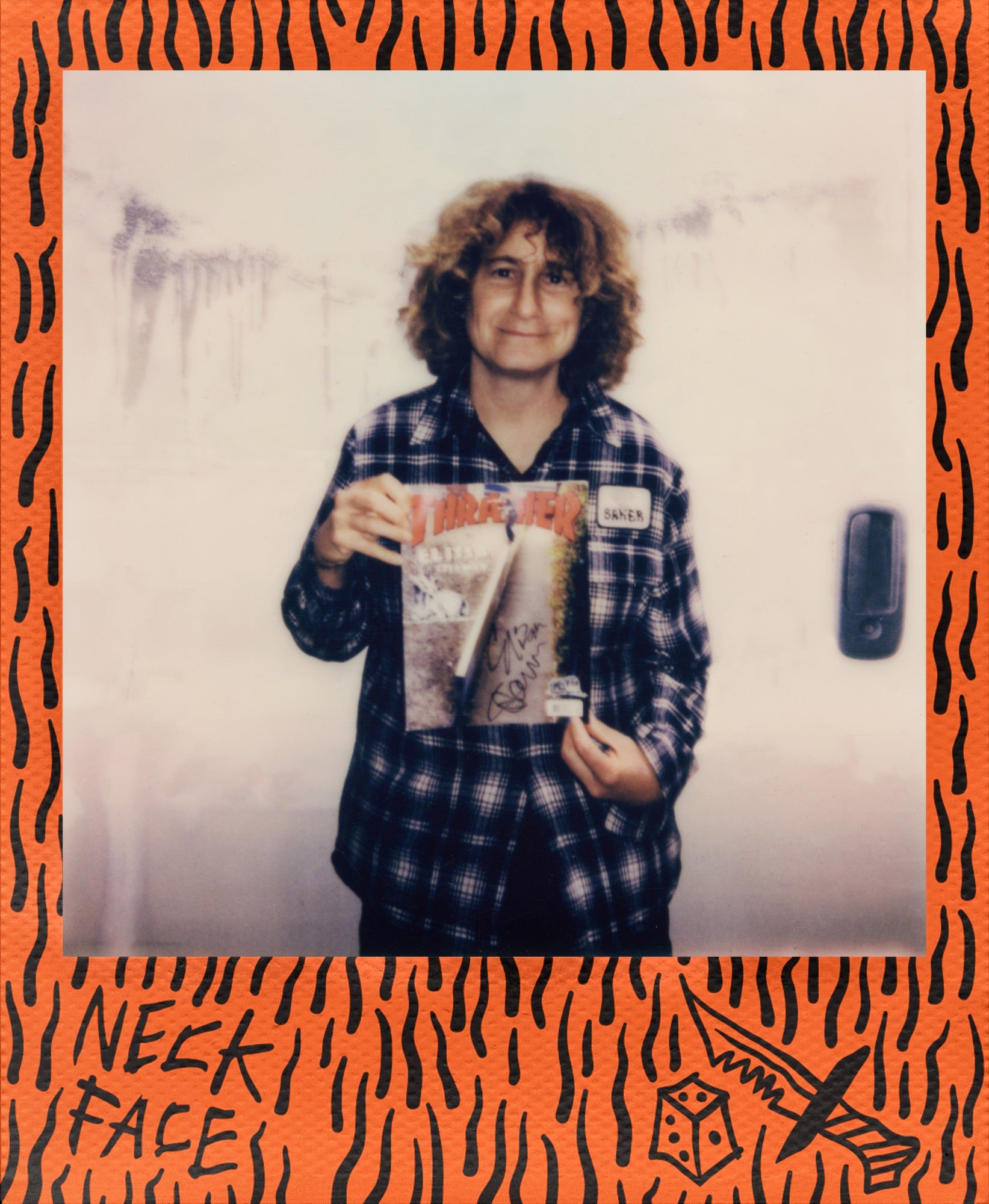 Polaroid Now Instant Camera Generation 3  +  16pcs i-Type Color Film - Thrasher Edition Set #009187S