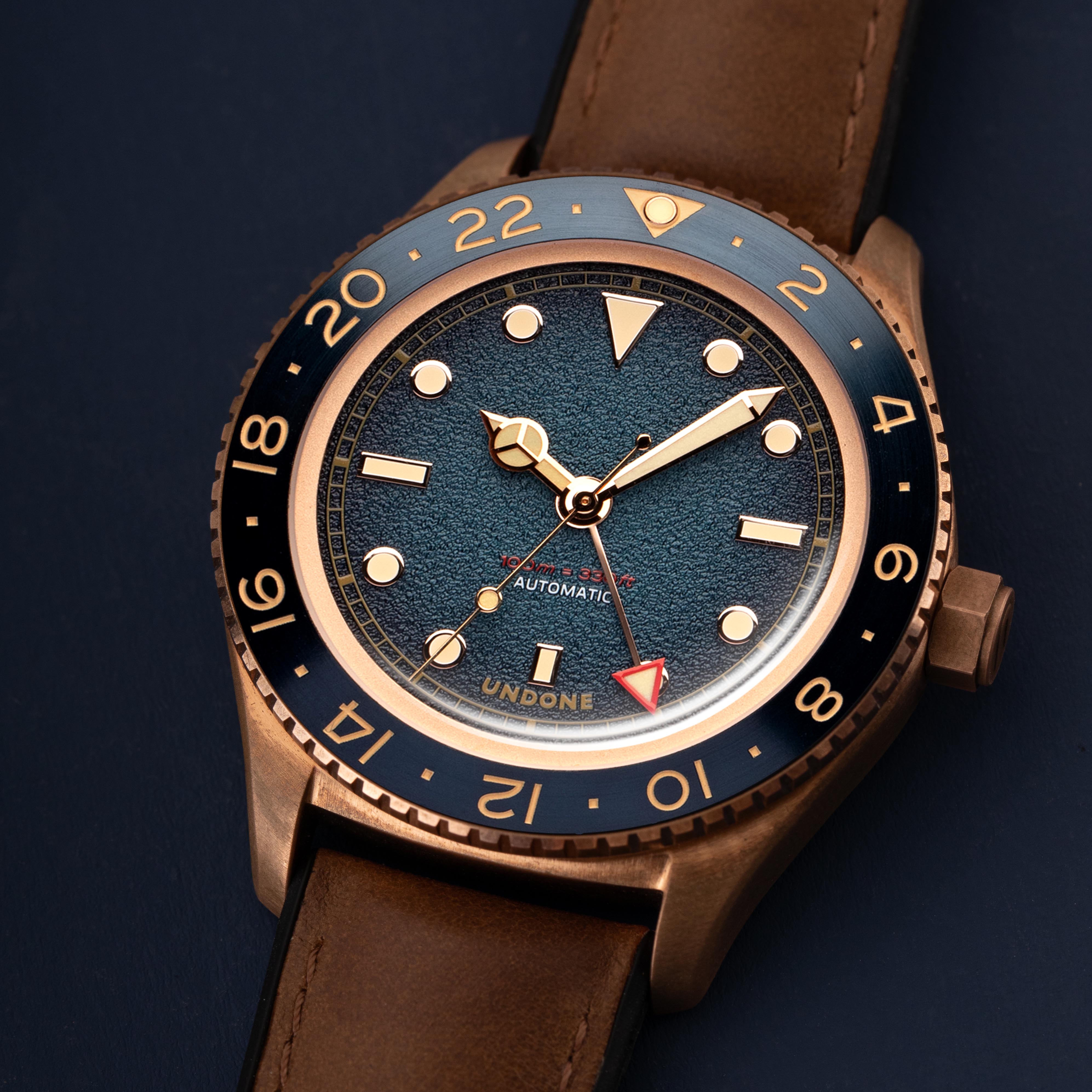 Reloj Automático Basecamp Quest #BCP-BRN-QST