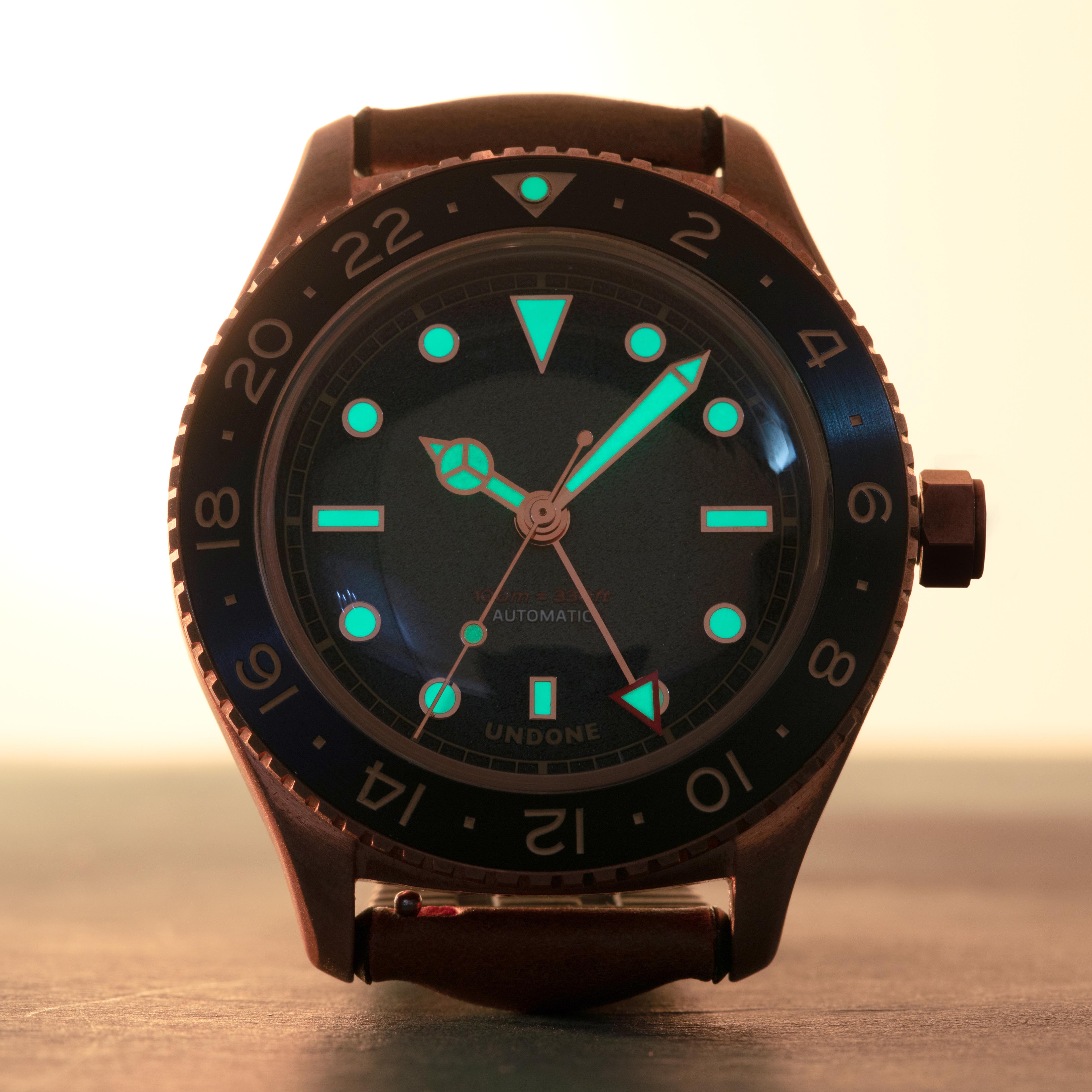 Reloj Automático Basecamp Quest #BCP-BRN-QST