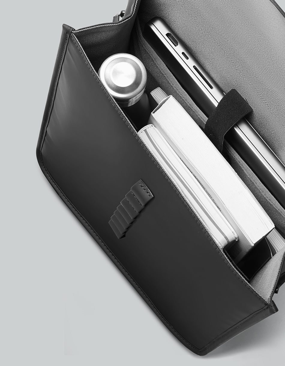 Mochila Gaston Luga Dash 13" - Negro #DA100R