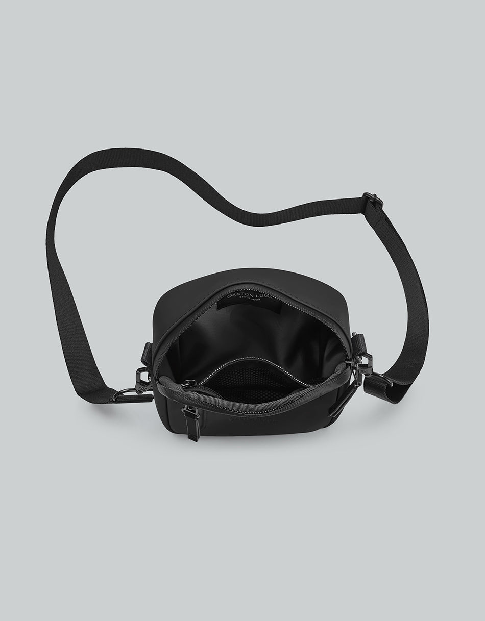 Gaston Luga Däsh Verti Crossbody Bag - Black Backpack - BangOn