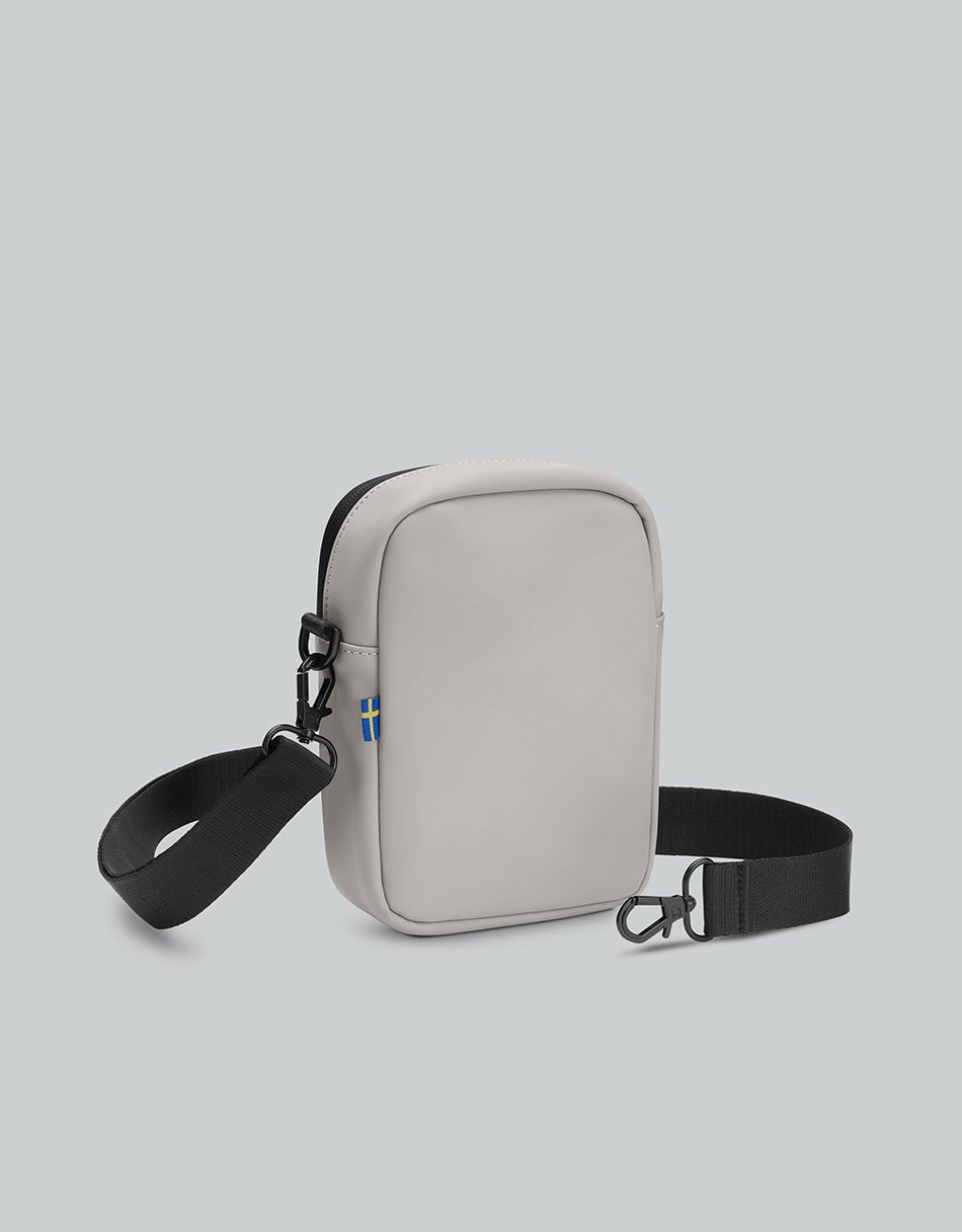 Gaston Luga Däsh Verti Crossbody Bag - Taupe Backpack - BangOn