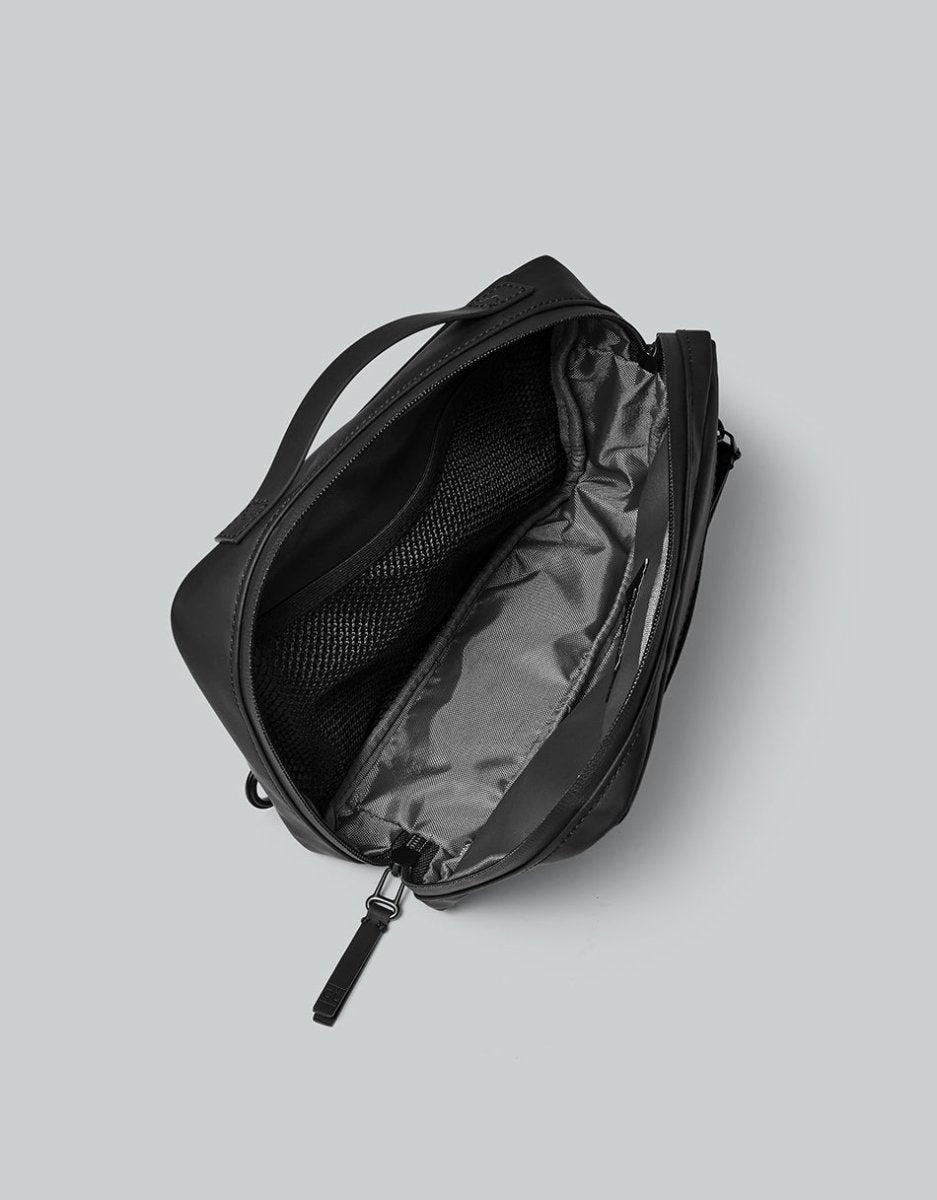 Gaston Luga Dash Box Crossbody Bag Black - BangOn