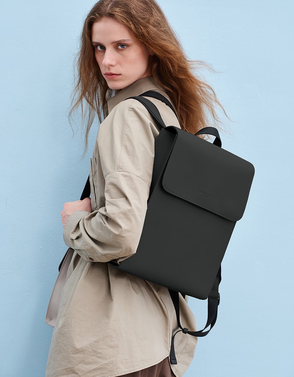 Gaston Luga Spläsh ID Backpack - 14" - Black - BangOn