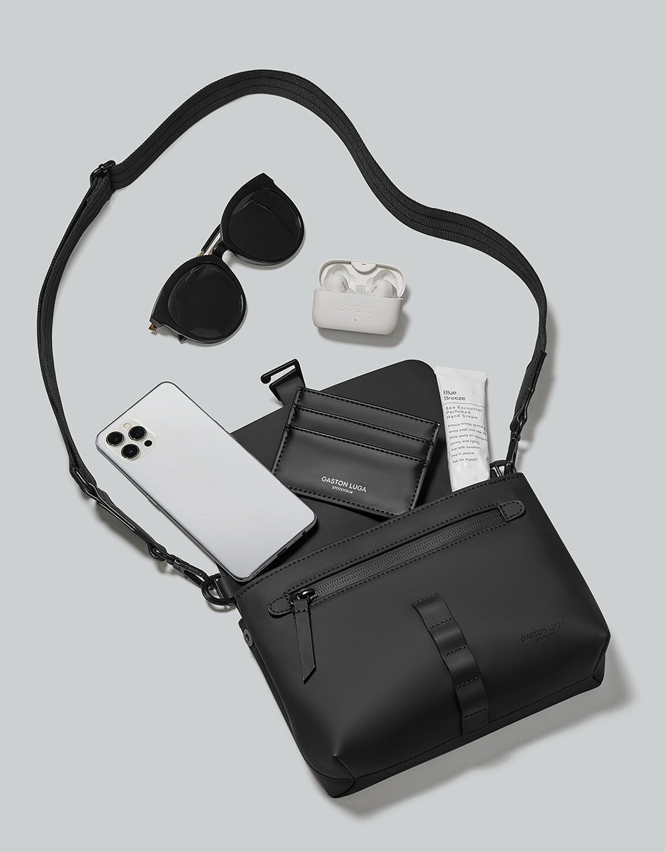 Gaston Luga Splash Crossbody Bag - Black Backpack - BangOn