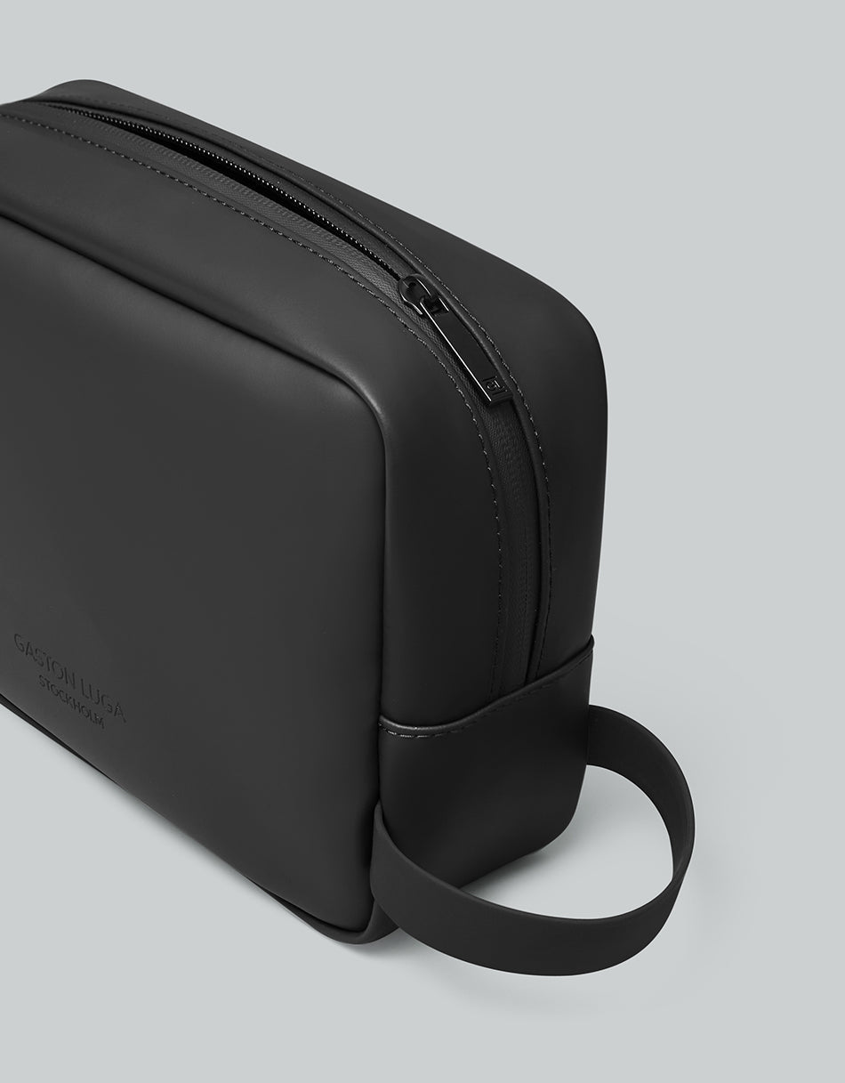 Gaston Luga Splash Toiletry Bag Black Backpack - BangOn