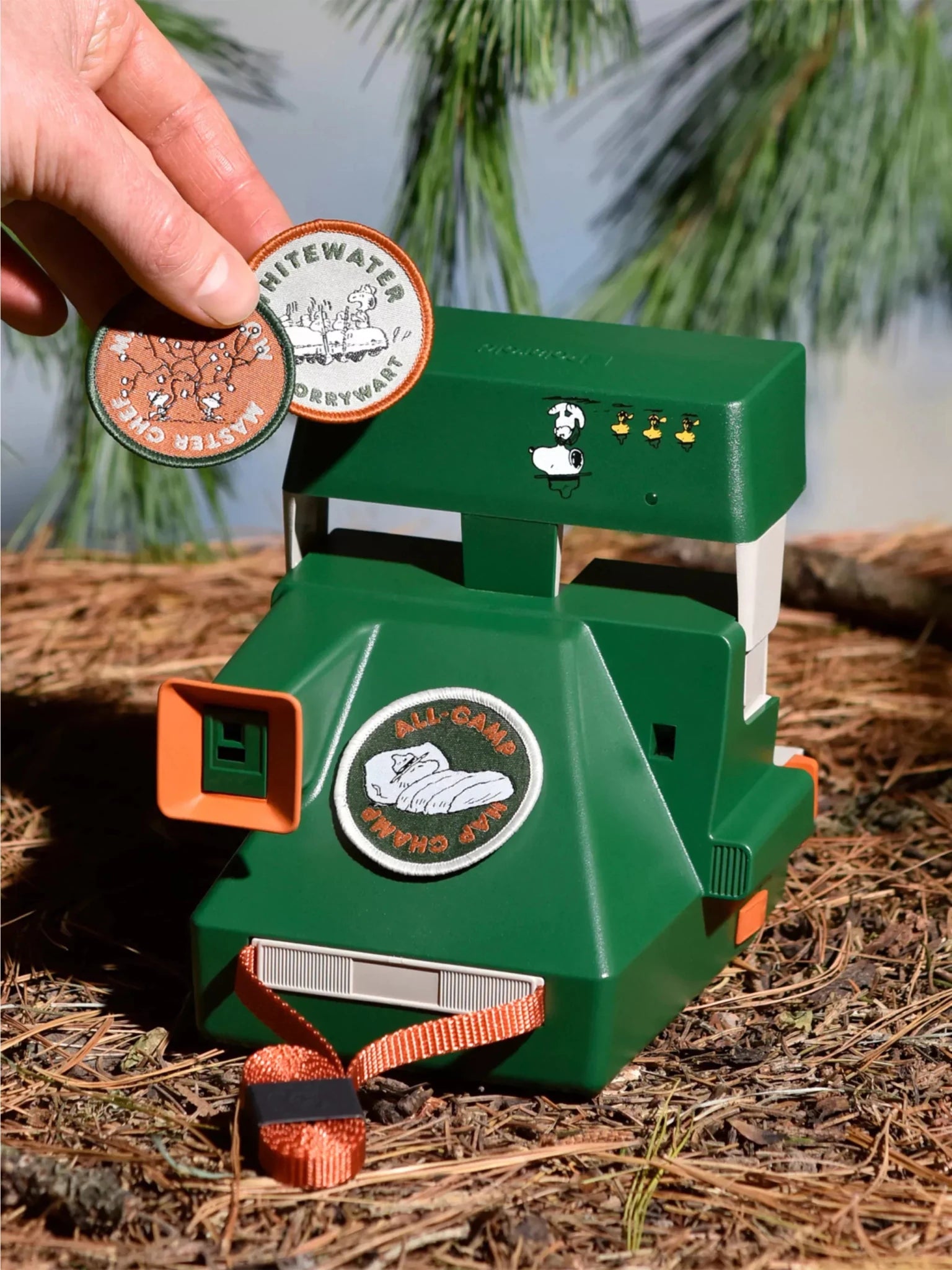 Retrospekt x Polaroid 600 Instant Camera Beagle Scouts CC1046 - BangOn